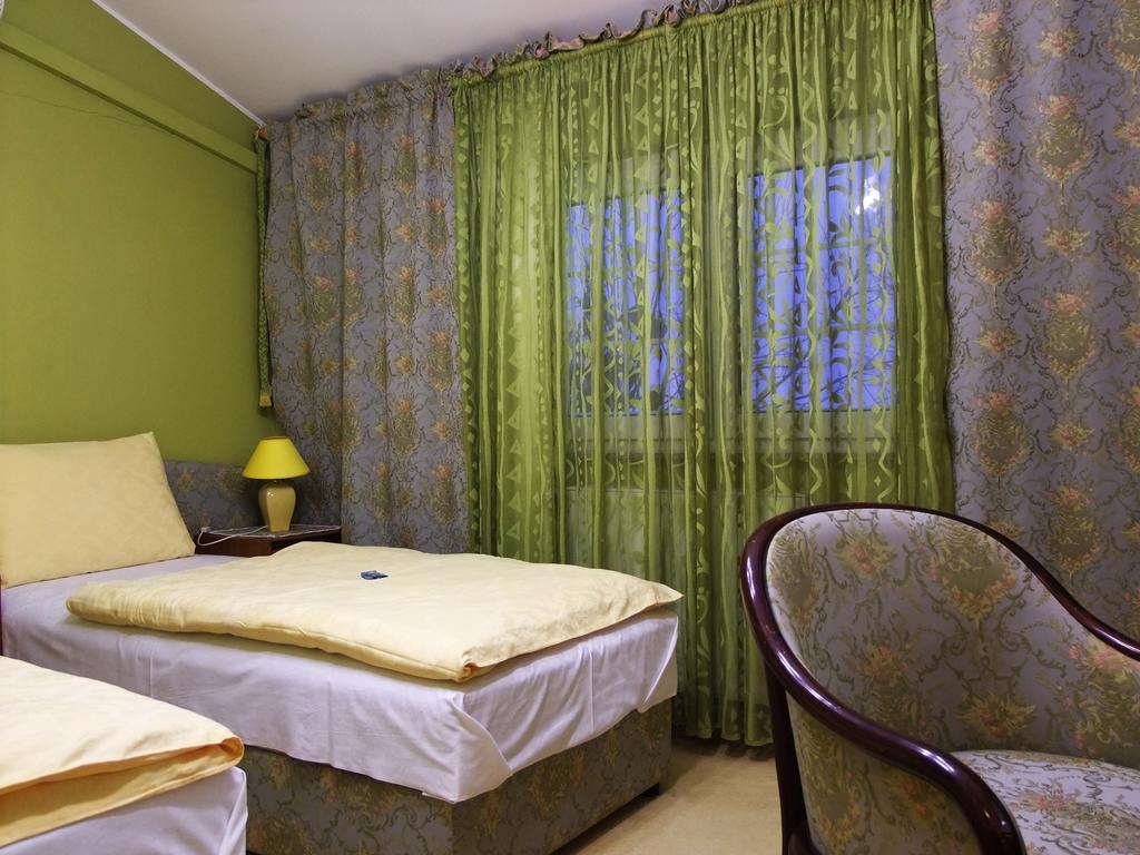 Bed & Breakfast Vila Stanisic Pozega Rum bild