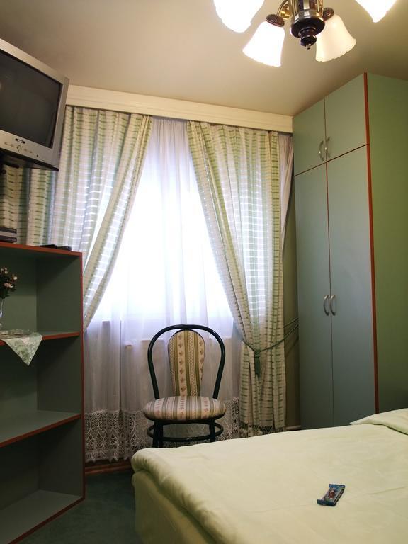 Bed & Breakfast Vila Stanisic Pozega Rum bild